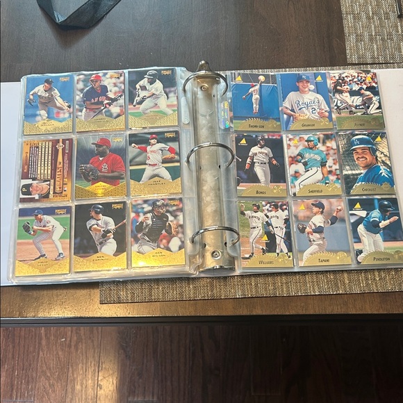 230+ Pinnacle Baseball Cards - Picture 2 of 5